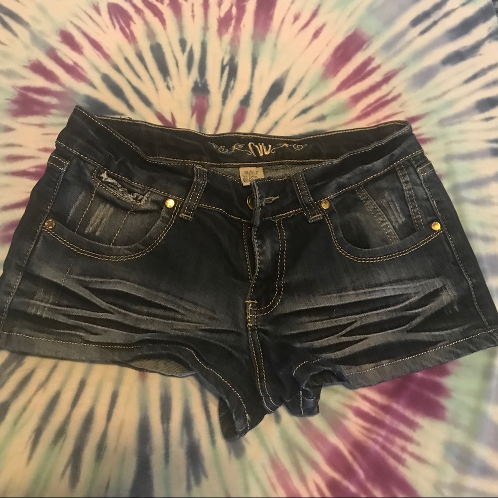 Lowrise Shorts